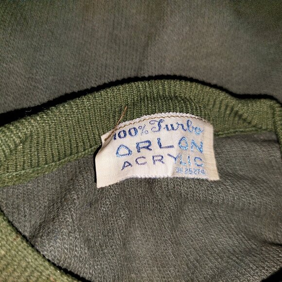 Vintage 1940s-1950s Dark Army Green Long Sleeve Knit Cardigan Sweater - Picture 10 of 10